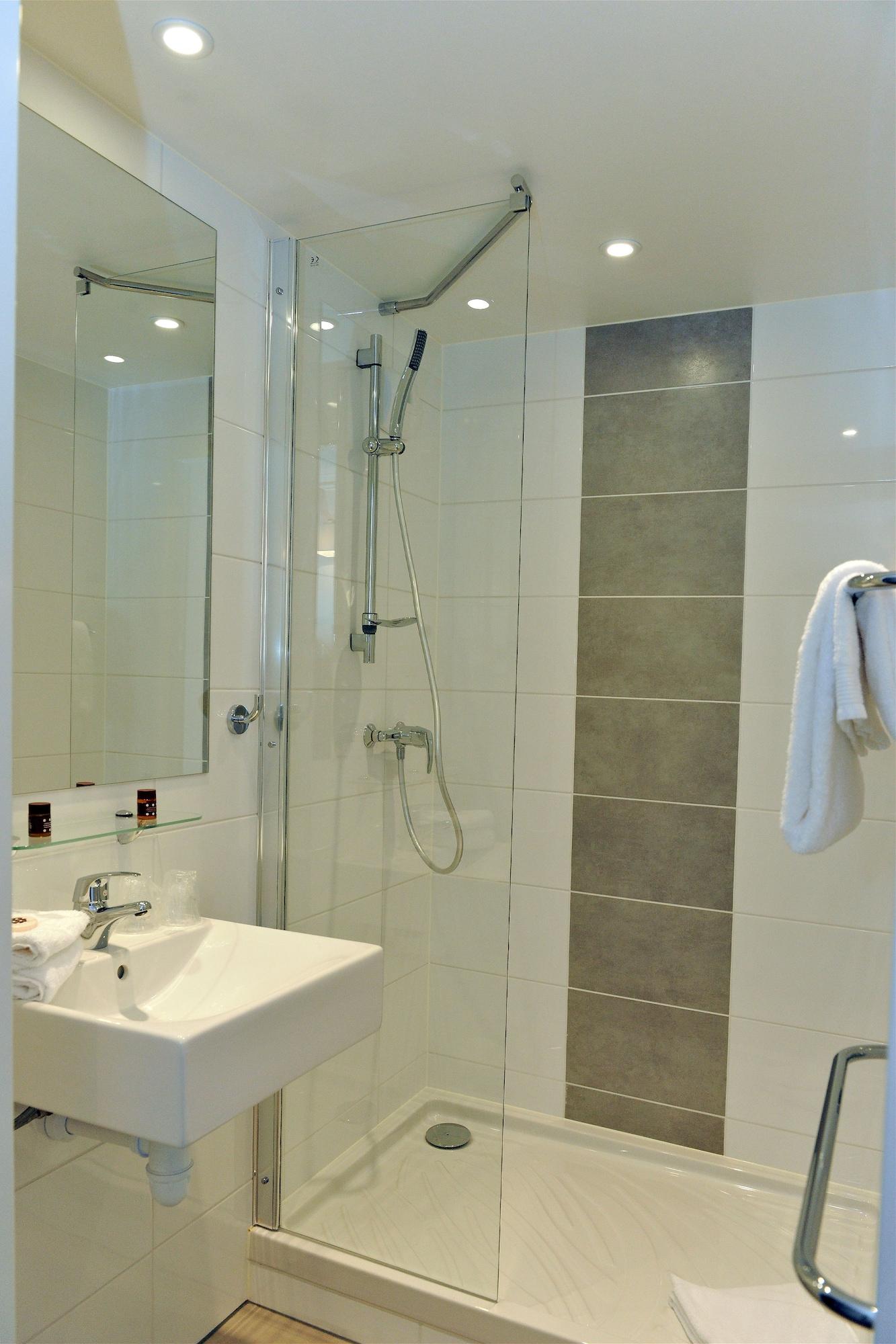 Dios Hotel Bruguieres Εξωτερικό φωτογραφία