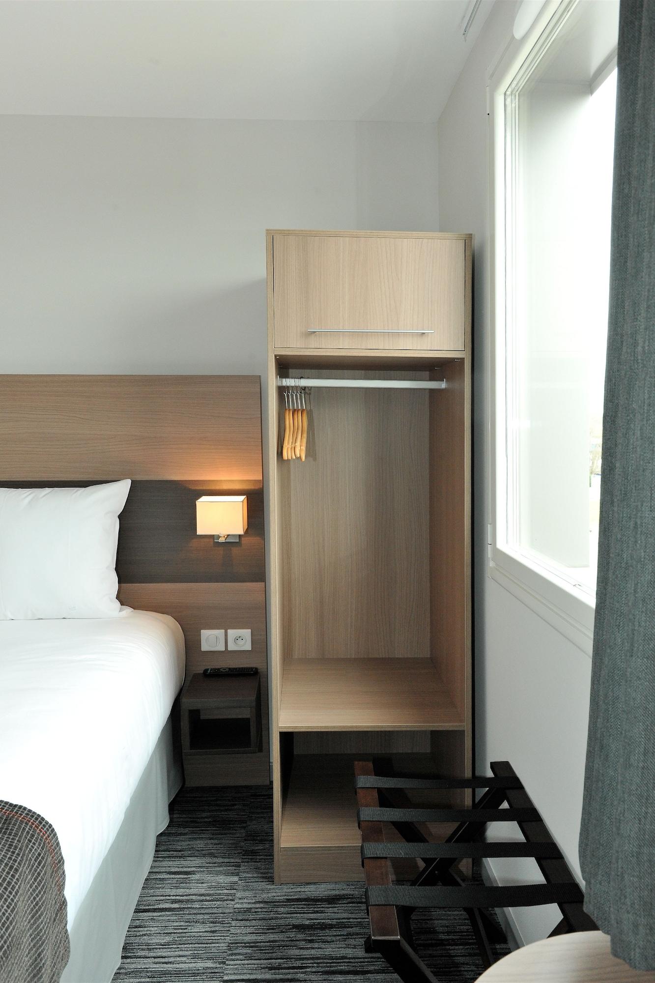 Dios Hotel Bruguieres Εξωτερικό φωτογραφία